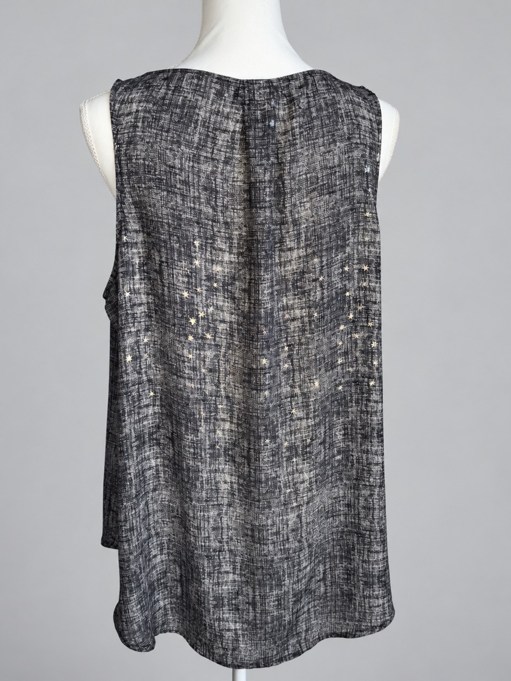 Torrid Black Gray Metallic Star Celestial Tank Blouse Size 0 - Picture 2 of 9